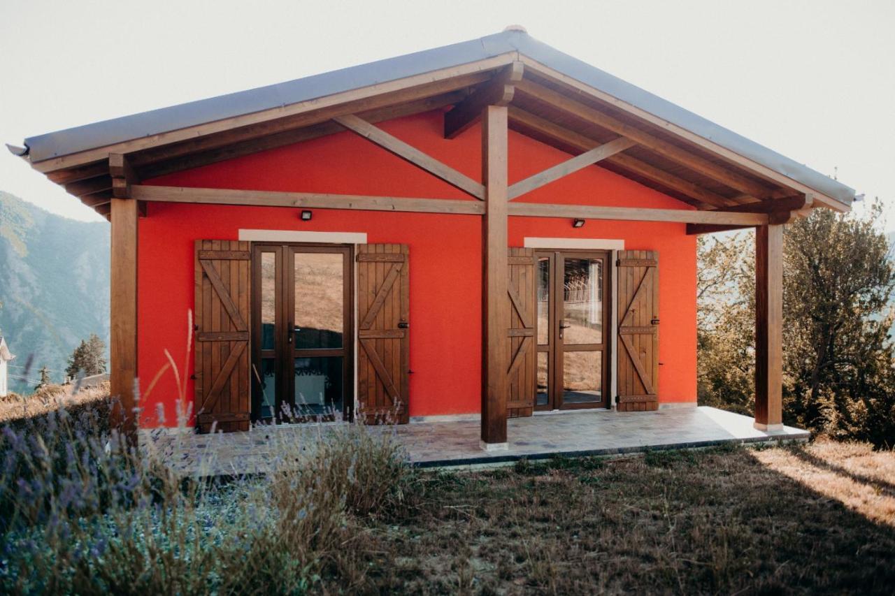 Azienda Agricola Saint Hubert Cantalupo Ligure Exterior foto